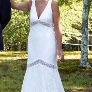 Wedding dress